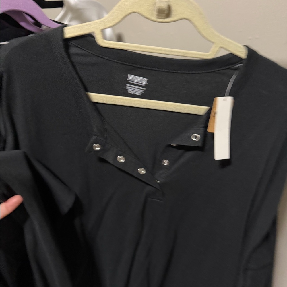NWT PINK BRAND Women's Black Snap-Front Long Sleeve Top